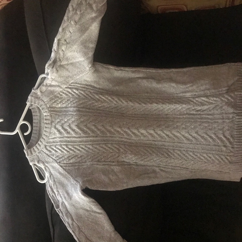 Light grey knit tunic cold shoulder sweater.